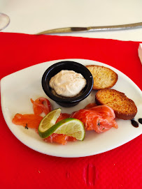 Plats et boissons du Restaurant de spécialités à base de poisson-pêcheur Le Poisson Rouge à Vieux-Boucau-les-Bains - n°14