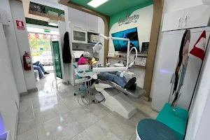 Mi Dentista Perú sede Jesús María image
