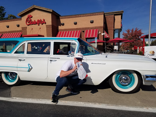 Fast Food Restaurant «Chick-fil-A», reviews and photos, 6495 Glenway Ave, Cincinnati, OH 45211, USA