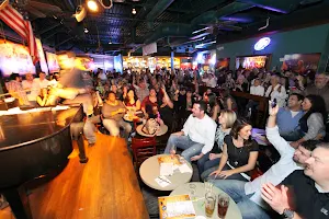 PETE'S DUELING PIANO BAR image