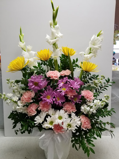 Florist «Roadrunner Florist», reviews and photos, 2007 W Bethany Home Rd, Phoenix, AZ 85015, USA