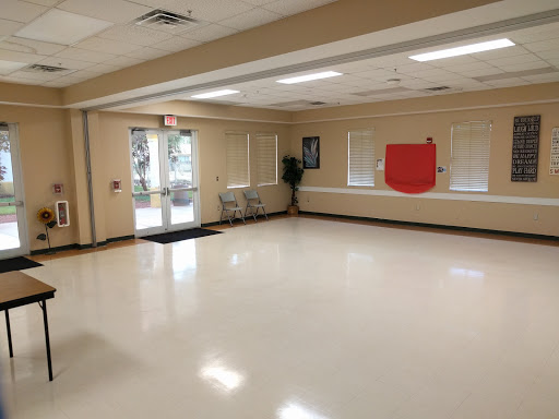 Community Center «Lindsey Davis Community Center», reviews and photos, 1550 W 28th St, West Palm Beach, FL 33404, USA