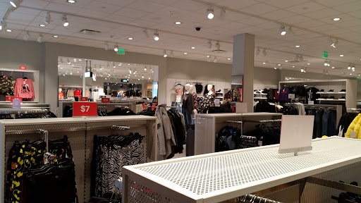 Outlet Mall «Tanger Outlet Westbrook», reviews and photos, 314 Flat Rock Pl, Westbrook, CT 06498, USA