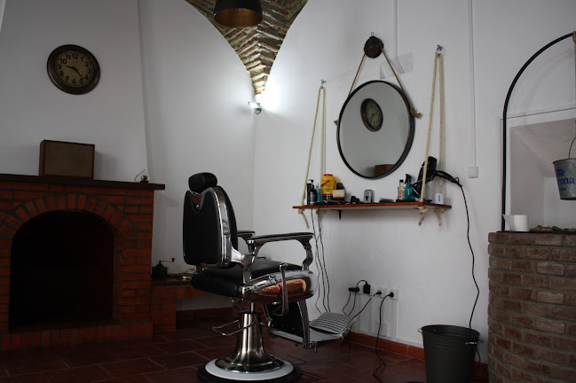 Avaliações doDom Capela Barbearia em Moura - Barbearia