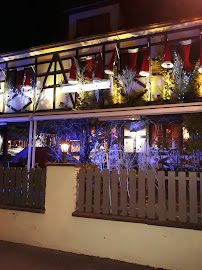 Atmosphère du Restaurant de spécialités alsaciennes Ce Cher Hans à Vendenheim - n°15