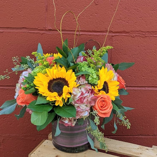 Florist «A Whole Bunch Flower Market», reviews and photos, 326 Cambridge St, Burlington, MA 01803, USA