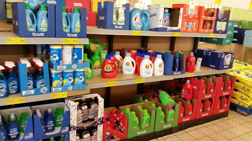 Supermarket «ALDI», reviews and photos, 203 N Springboro Pike, Dayton, OH 45449, USA