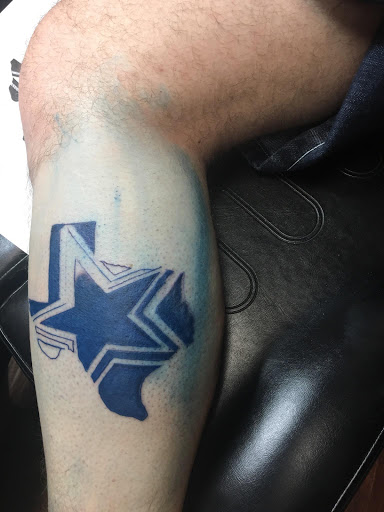 Tattoo Shop «True Love Tattoo Studio», reviews and photos, 1415 TX-146 B, Kemah, TX 77565, USA