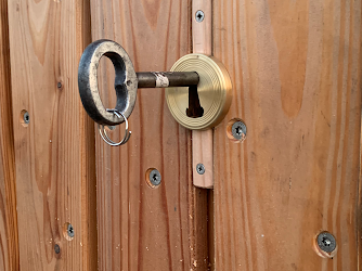 Slotenmaker Den Haag | Nieuwe Poort Slotenmaker | Locksmith The Hague | New Gate Locksmith