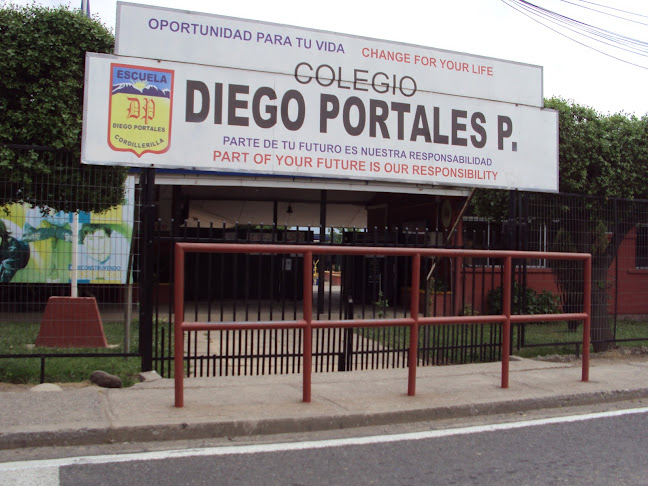 Opiniones de Colegio Diego Portales en Curicó - Escuela