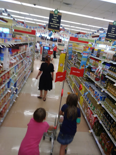 Grocery Store «Winn-Dixie», reviews and photos, 1360 Tampa Rd, Palm Harbor, FL 34683, USA