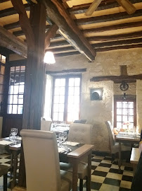 Atmosphère du Restaurant Auberge Des Bouviers à Lectoure - n°2