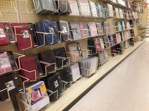 Craft Store «Hobby Lobby», reviews and photos, 5622 Johnston St #200, Lafayette, LA 70503, USA