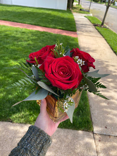 Florist «Flower After Flower», reviews and photos, 4143 Merrick Rd, Massapequa, NY 11758, USA