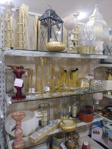 Department Store «HomeGoods», reviews and photos, 11100 W Burleigh St #140, Wauwatosa, WI 53222, USA