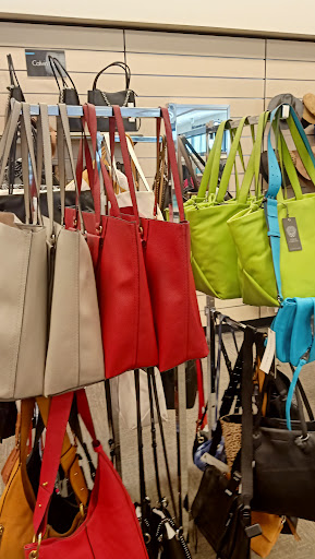 Department Store «Nordstrom Rack Gateway», reviews and photos, 9607 Research Blvd, Austin, TX 78759, USA