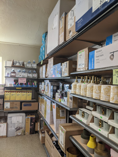 Surplus Store «Discount Alley», reviews and photos, 1382 CA-116 a, Sebastopol, CA 95472, USA