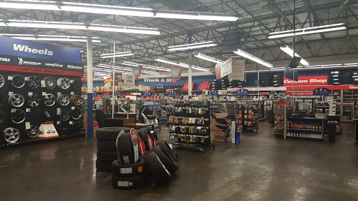 Auto Parts Store «Pep Boys Auto Parts & Service», reviews and photos, 320 Peninsula Blvd, Hempstead, NY 11550, USA