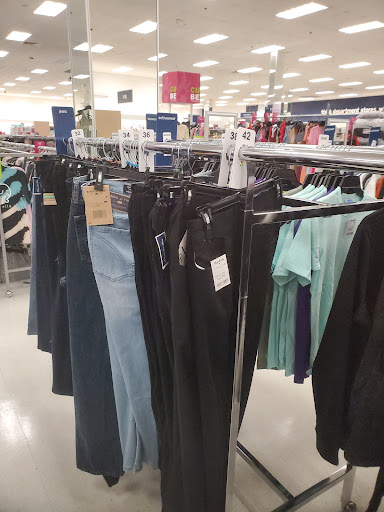 Department Store «Marshalls», reviews and photos, 1131 Hammond Dr NE, Atlanta, GA 30328, USA