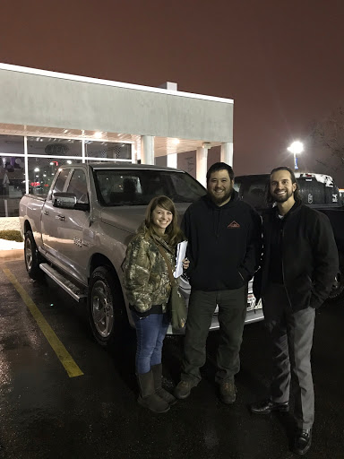 Car Dealer «Palmen Motors Dodge Chrysler Jeep Ram», reviews and photos, 5431 75th St, Kenosha, WI 53142, USA