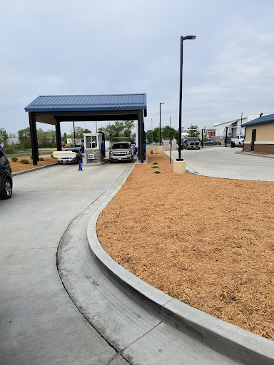 Tidal Wave Auto Spa en Jefferson City
