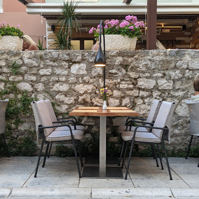 Trattoria Mediterraneo