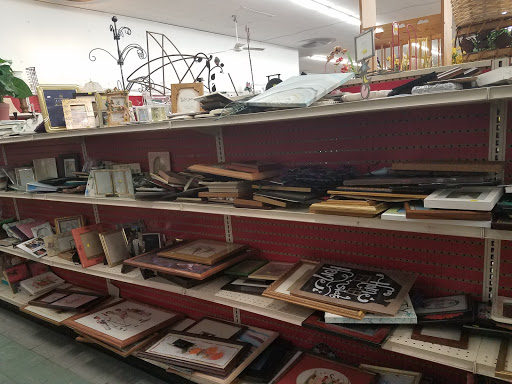 Thrift Store «The Salvation Army Family Store & Donation Center», reviews and photos