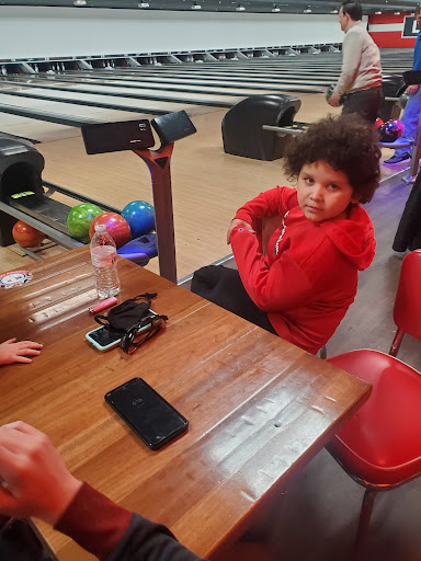 Bowling Alley «Brunswick Zone Turnersville Lanes», reviews and photos, 100 American Blvd, Turnersville, NJ 08012, USA