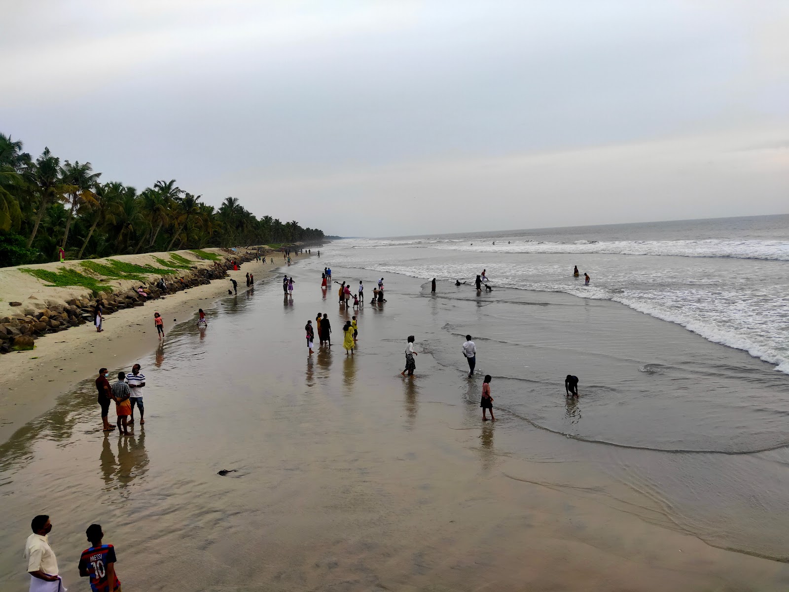 Foto van Chellanam Beach Kochi - populaire plek onder ontspanningskenners