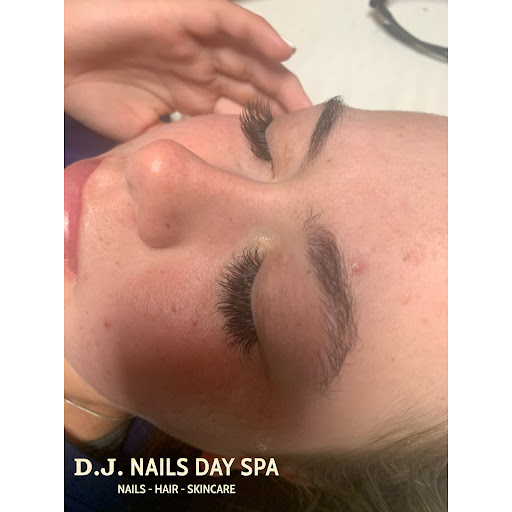 Nail Salon «D J Nails Day Spa Salon», reviews and photos, 987 N Walnut Creek Dr, Mansfield, TX 76063, USA