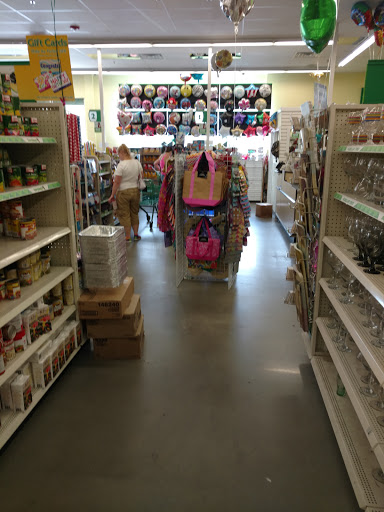 Dollar Store «Dollar Tree», reviews and photos, 41 Worcester Rd, Webster, MA 01570, USA