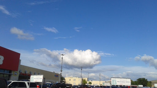 Grocery Store «H-E-B Grocery», reviews and photos, 3590 College St, Beaumont, TX 77701, USA