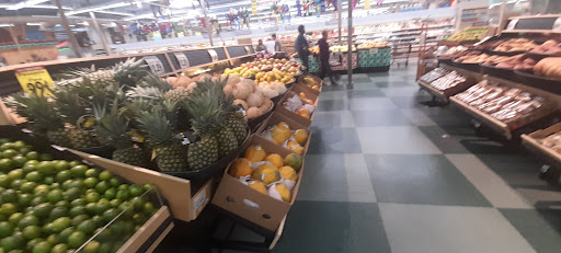Supermarket «Vallarta Supermarkets», reviews and photos, 1111 N Cherry St, Tulare, CA 93274, USA