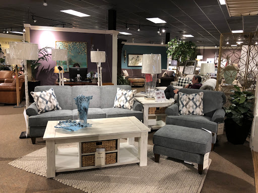 Furniture Store «Wayside Furniture», reviews and photos, 1367 Canton Rd, Akron, OH 44312, USA