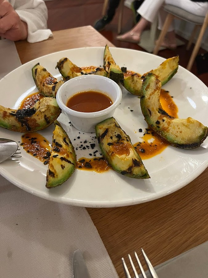 La Escondita