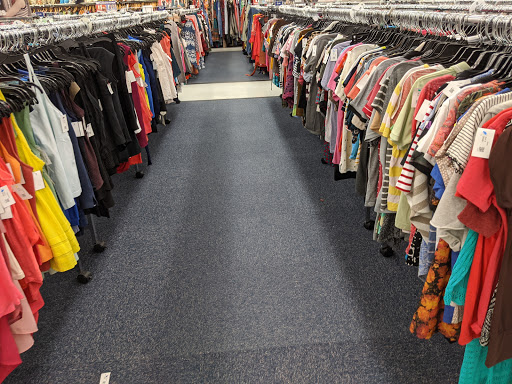 Donations Center «Goodwill Donation and Retail Center», reviews and photos