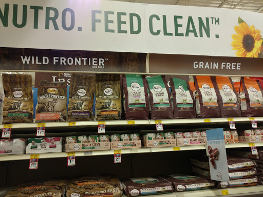 Pet Supply Store «PetSmart», reviews and photos, 400 S State Rd, Springfield, PA 19064, USA