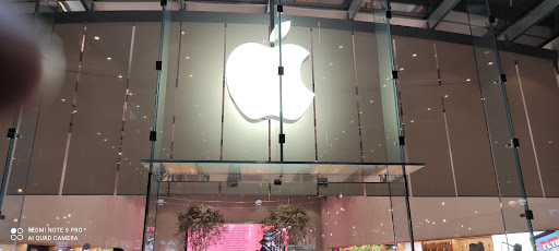 Apple Third Street Promenade image