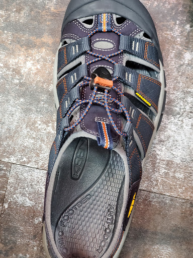 Shoe Store «ELM Shoes», reviews and photos, 13 Center Square, Greencastle, PA 17225, USA