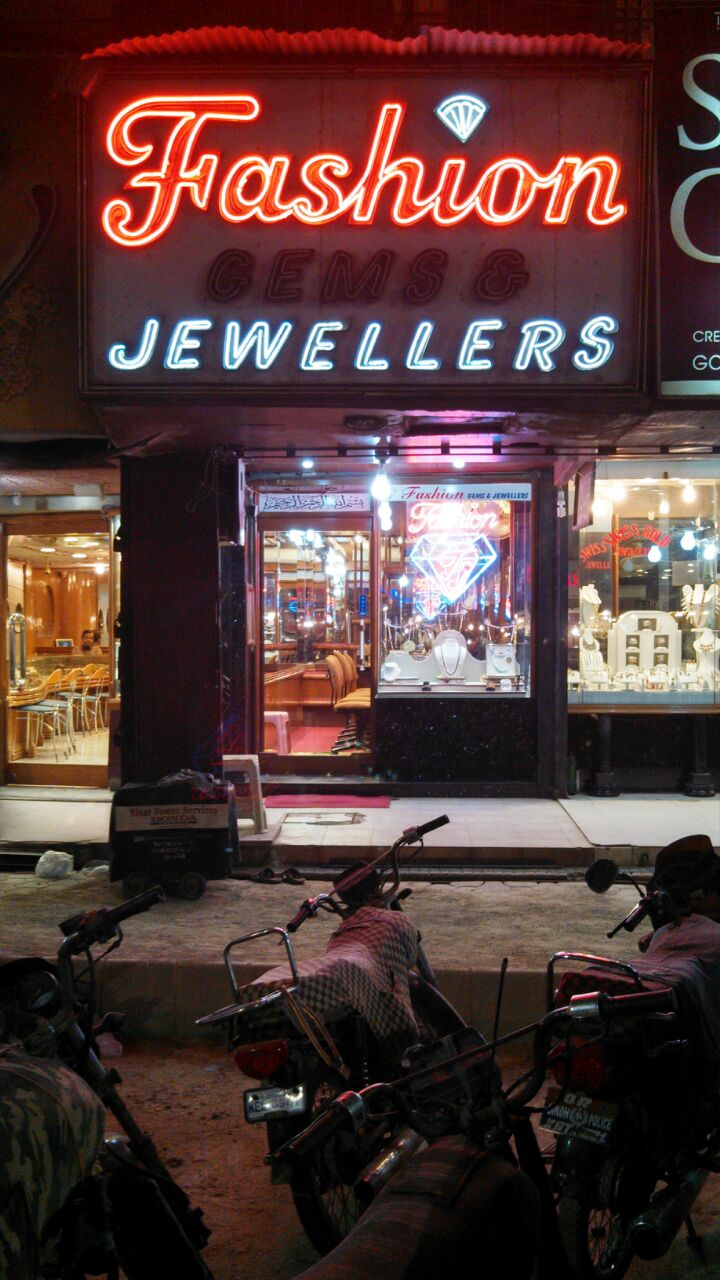 Fashion Gems & Jewellers (Tariq Road )