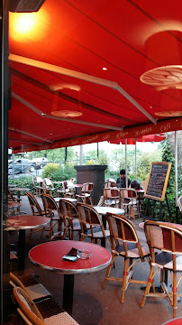 Atmosphère du Restaurant français Café Côté Rive à Boulogne-Billancourt - n°2