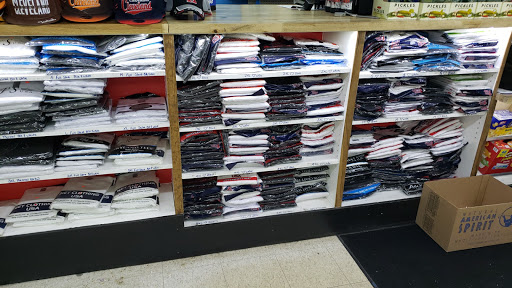 Grocery Store «Old Brooklyn Food Market», reviews and photos, 4785 Pearl Rd, Cleveland, OH 44109, USA