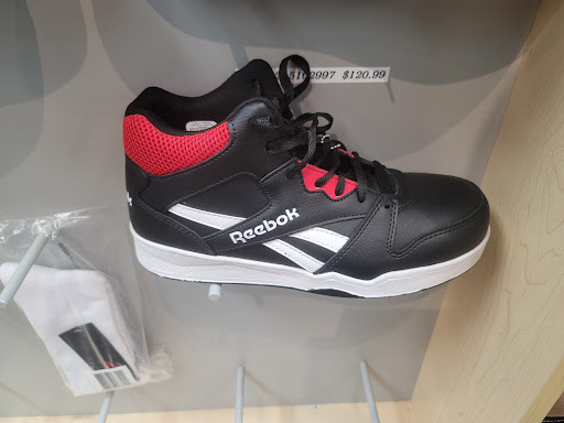 Shoe Store «Haney Shoes», reviews and photos, 6060 Maple St, Omaha, NE 68104, USA