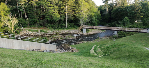 Golf Club «Linville Land Harbor Golf Club», reviews and photos, 1665 Goose Hollow Rd, Linville, NC 28646, USA