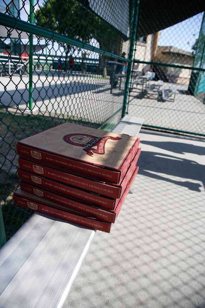 Me n ed's Pizzeria 93308