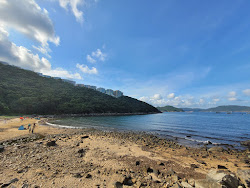 Foto von Sheung Sze Wan Beach mit geräumige bucht