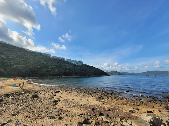 Sheung Sze Wan Beach