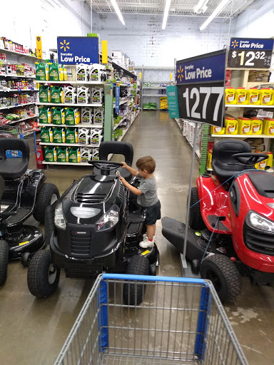 Discount Store «Walmart», reviews and photos, 2150 E National Ave, Brazil, IN 47834, USA