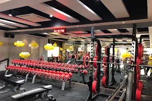 DFC Decent Fitness Centre's Gym image