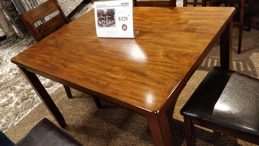 Furniture Store «The Furniture Mart - Fridley», reviews and photos, 5401 E River Rd Service Road, Fridley, MN 55421, USA